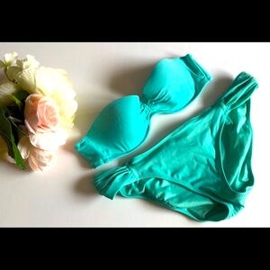 Aqua Victoria’s Secret Sea-foam Green Bikini 34A Padded bikini bra Aqua